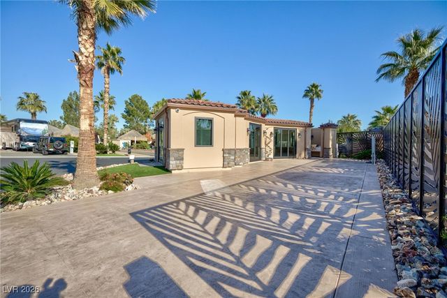 8175 Arville Street 407, Las Vegas, NV 89139