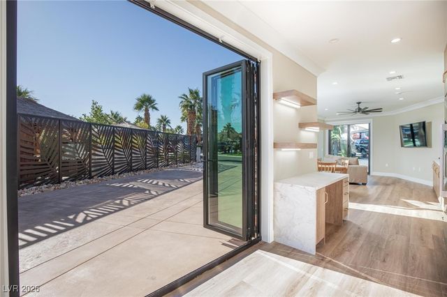 8175 Arville Street 407, Las Vegas, NV 89139