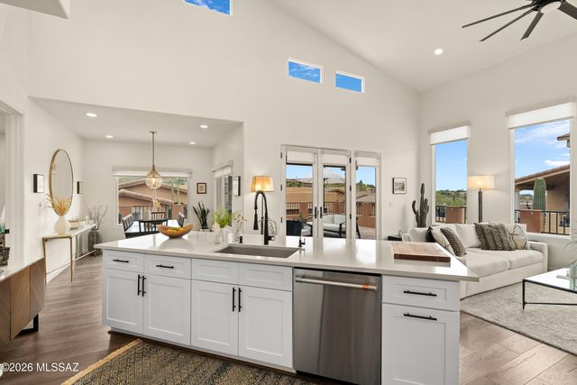 7668 N Viale Di Buona Fortuna, Tucson, AZ 85718