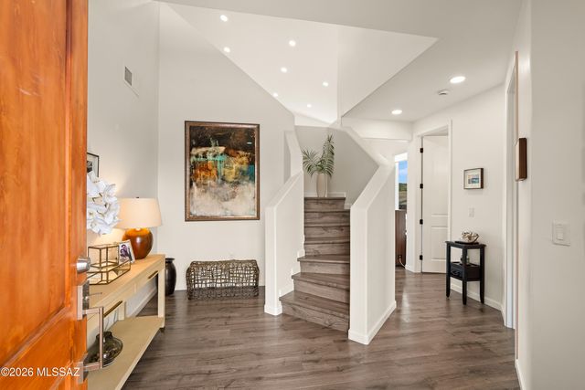7668 N Viale Di Buona Fortuna, Tucson, AZ 85718