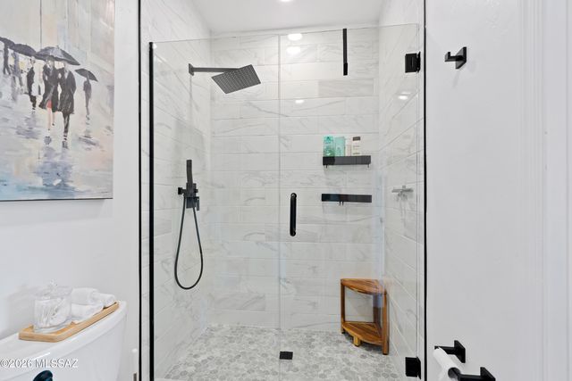 7668 N Viale Di Buona Fortuna, Tucson, AZ 85718