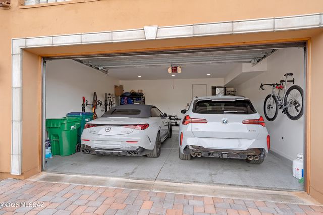 7668 N Viale Di Buona Fortuna, Tucson, AZ 85718