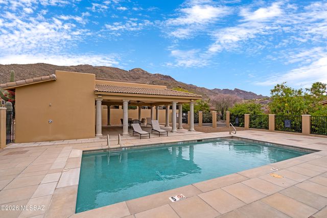 7668 N Viale Di Buona Fortuna, Tucson, AZ 85718