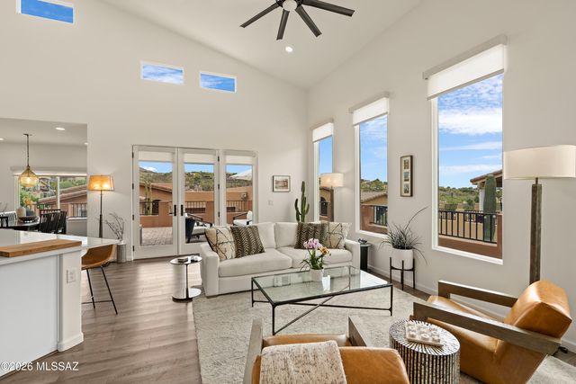 7668 N Viale Di Buona Fortuna, Tucson, AZ 85718