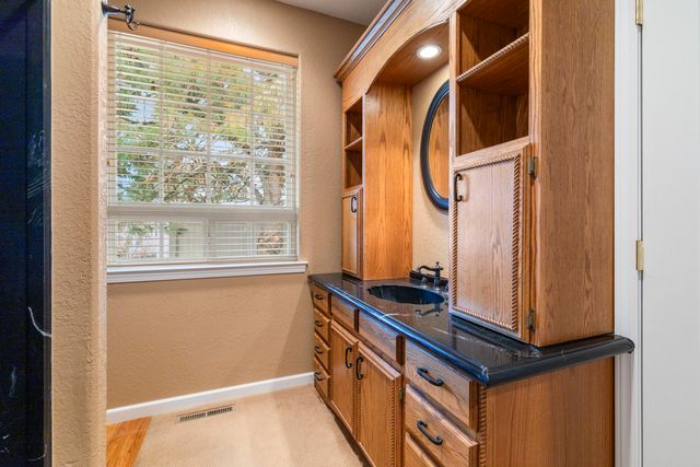 2835 Front Street, Klamath Falls, OR 97601