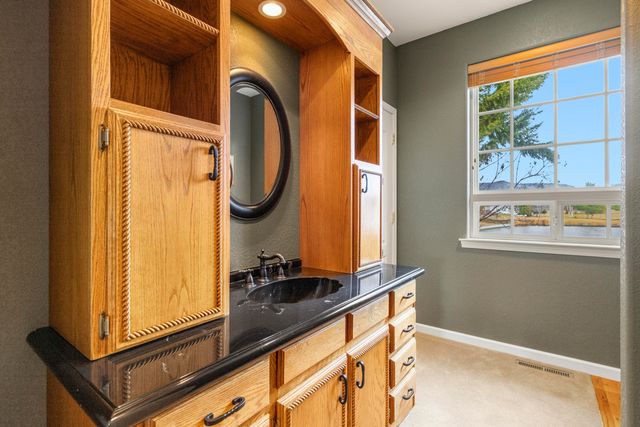 2835 Front Street, Klamath Falls, OR 97601