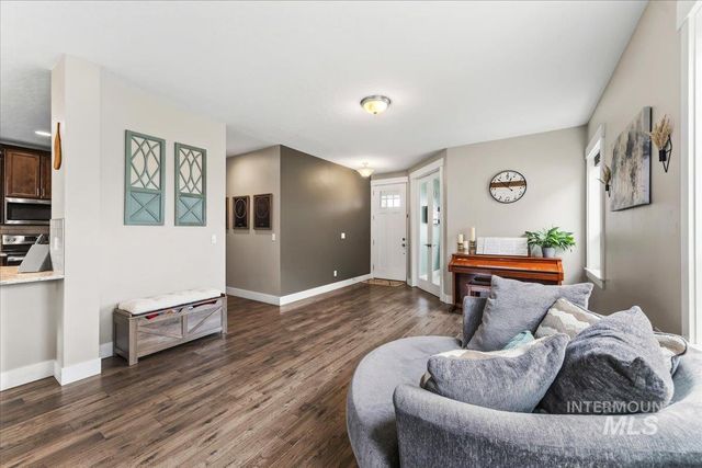 1428 W Elias Dr, Meridian, ID 83642