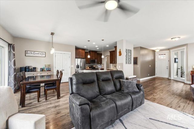 1428 W Elias Dr, Meridian, ID 83642