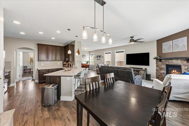 1428 W Elias Dr, Meridian, ID 83642