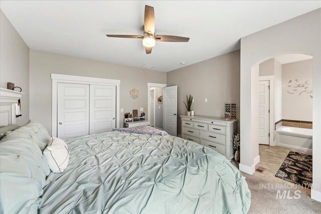 1428 W Elias Dr, Meridian, ID 83642