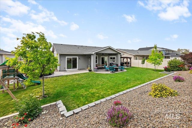 1428 W Elias Dr, Meridian, ID 83642