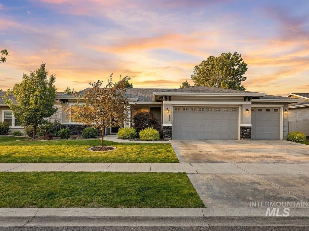 1428 W Elias Dr, Meridian, ID 83642