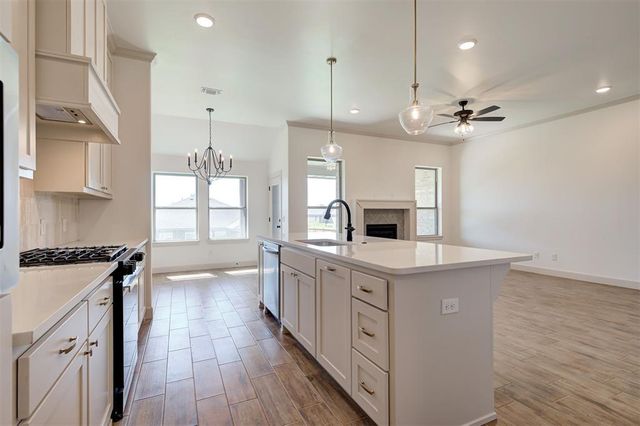 6024 Frankie Lynn Lane, Edmond, OK 73034