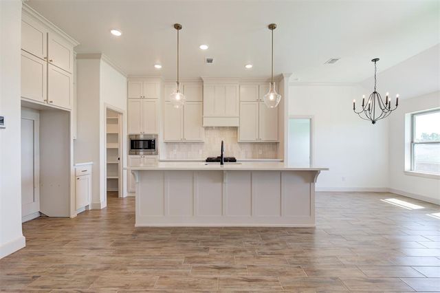 6024 Frankie Lynn Lane, Edmond, OK 73034