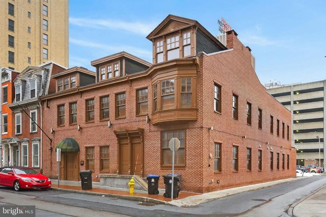 215 PINE ST, Harrisburg, PA 17101