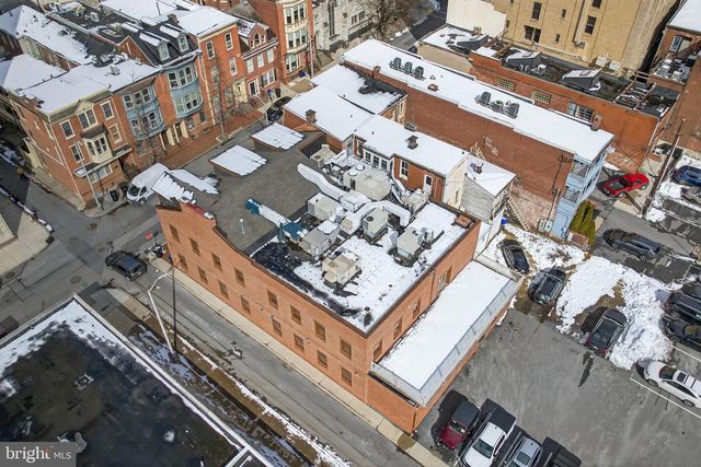 215 PINE ST, Harrisburg, PA 17101