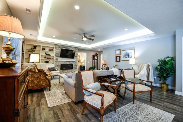 607 W Bentley Circle 607 W Bentley Circle, Troy, OH 45373