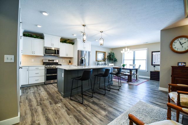 607 W Bentley Circle 607 W Bentley Circle, Troy, OH 45373