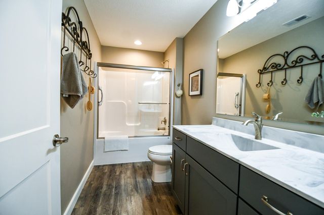 607 W Bentley Circle 607 W Bentley Circle, Troy, OH 45373