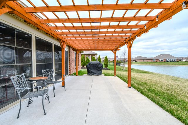 607 W Bentley Circle 607 W Bentley Circle, Troy, OH 45373