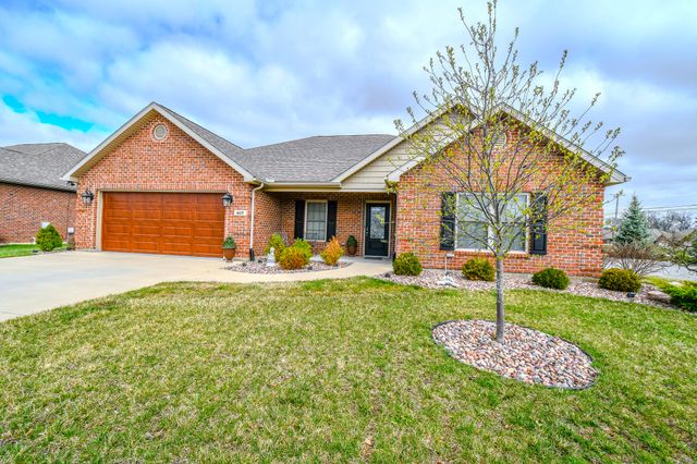 607 W Bentley Circle 607 W Bentley Circle, Troy, OH 45373