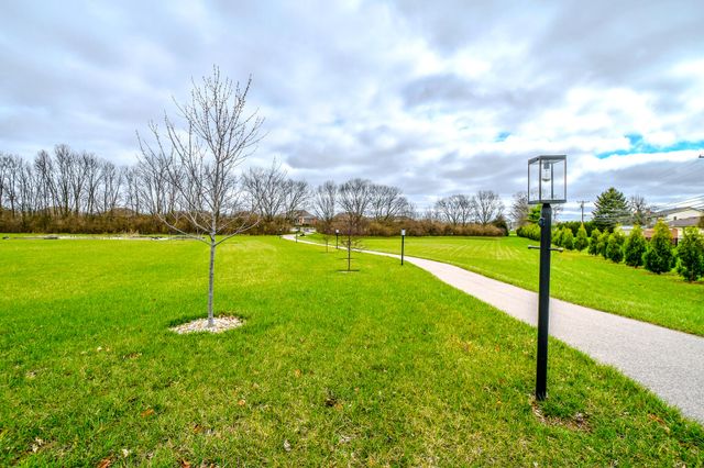 607 W Bentley Circle 607 W Bentley Circle, Troy, OH 45373