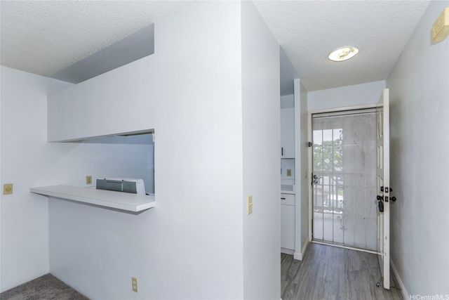 94-537 Lumiaina Street W204, Waipahu, HI 96797