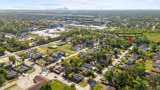 8004 Flintridge Drive, Houston, TX 77028