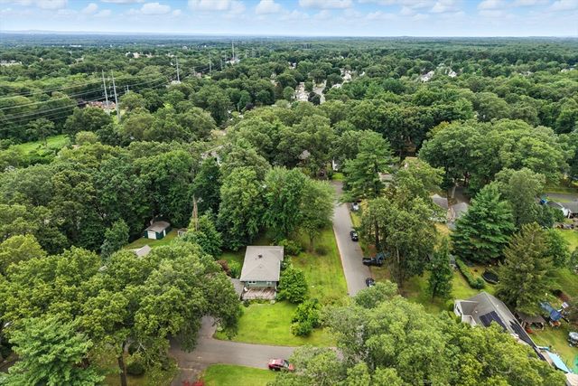 20 Harney Street, West Springfield, MA 01089