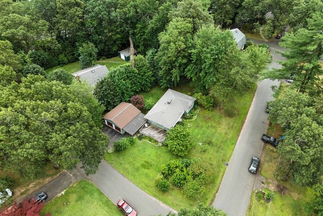 20 Harney Street, West Springfield, MA 01089