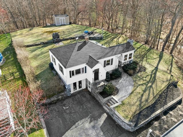 11 Judick Street, Shrewsbury, MA 01545