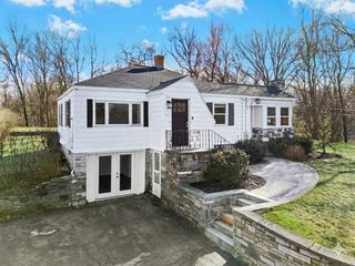 11 Judick Street, Shrewsbury, MA 01545