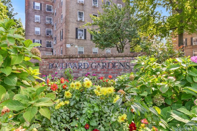 51-40 30th Avenue 5B, Woodside, NY 11377