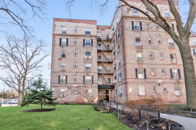 51-40 30th Avenue 5B, Woodside, NY 11377