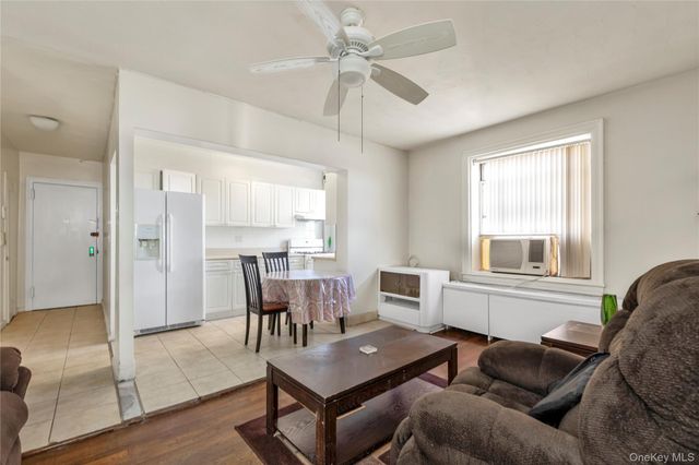51-40 30th Avenue 5B, Woodside, NY 11377