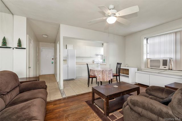 51-40 30th Avenue 5B, Woodside, NY 11377