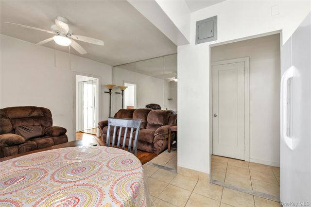 51-40 30th Avenue 5B, Woodside, NY 11377