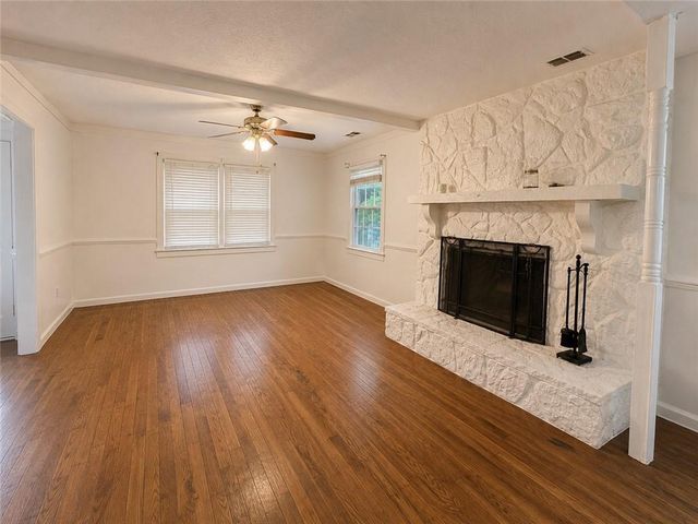 3414 Twin Village Lane, Snellville, GA 30039