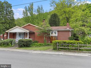 629 W PIEDMONT STREET, Keyser, WV 26726
