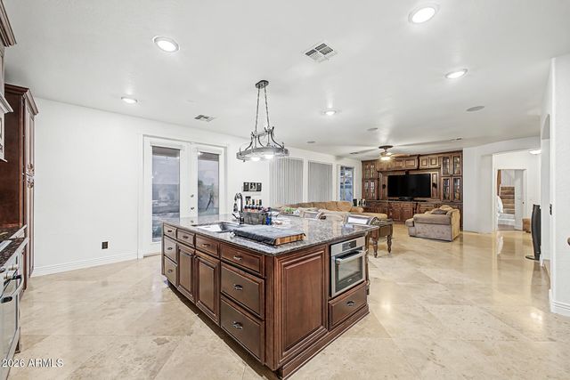 11502 E ROSELLE Avenue, Mesa, AZ 85212