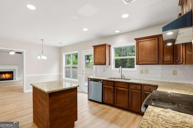 4128 Brynhill Lane, Buford, GA 30518
