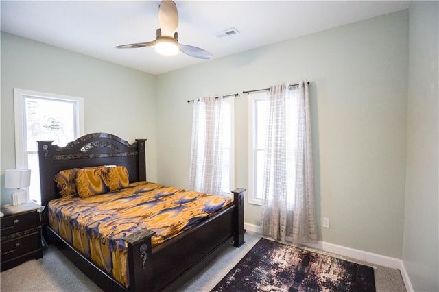 4540 NE 38th Street, Kansas City, MO 64117