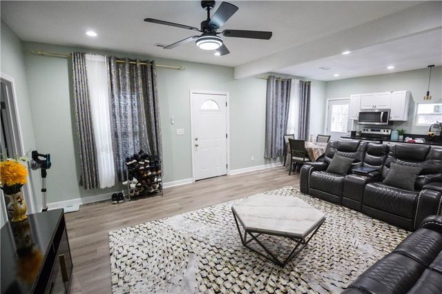 4540 NE 38th Street, Kansas City, MO 64117