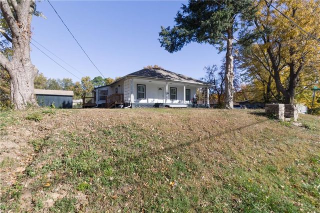 4540 NE 38th Street, Kansas City, MO 64117