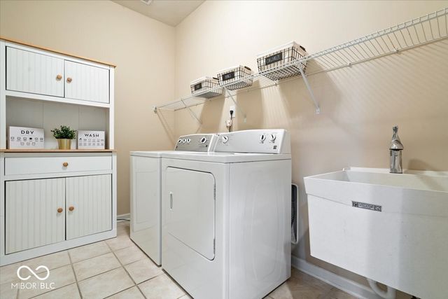 12868 Mondavi Drive, Fishers, IN 46037