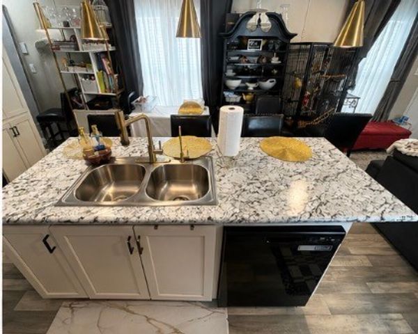 1800 Oak Grove Road E 38, Burleson, TX 76028