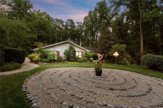 3380 Fawn Trail, Marietta, GA 30066