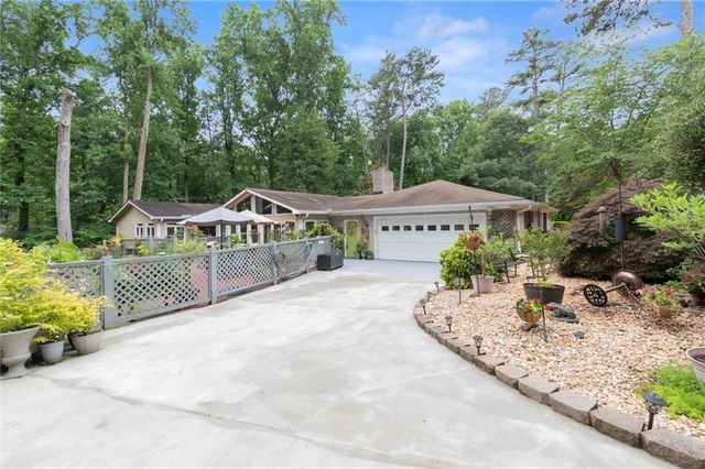 3380 Fawn Trail, Marietta, GA 30066