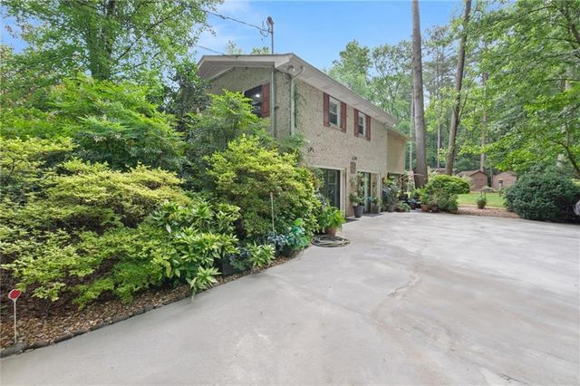 3380 Fawn Trail, Marietta, GA 30066