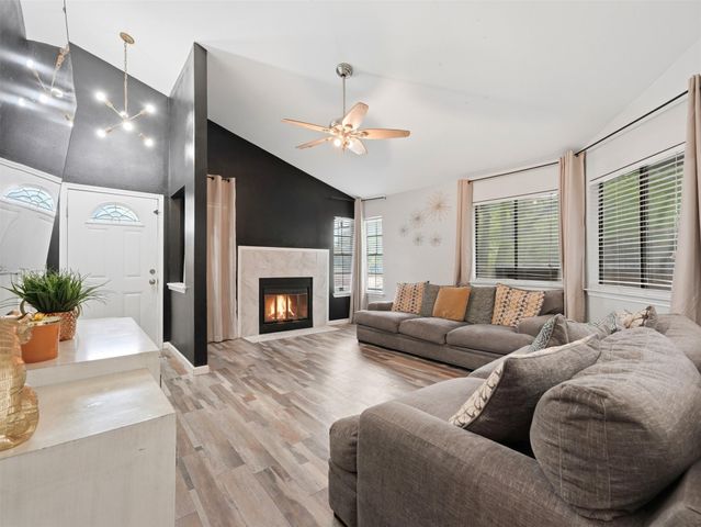 4815 Quicksilver BLVD, Austin, TX 78744